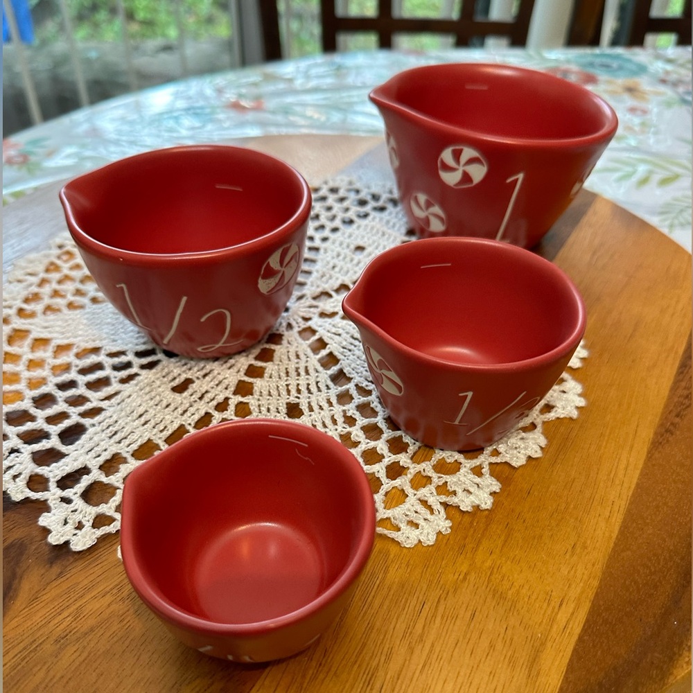 🛑SOLD‼️ceramic Christmas peppermint’s candy measuring cups - Picture 5 of 7